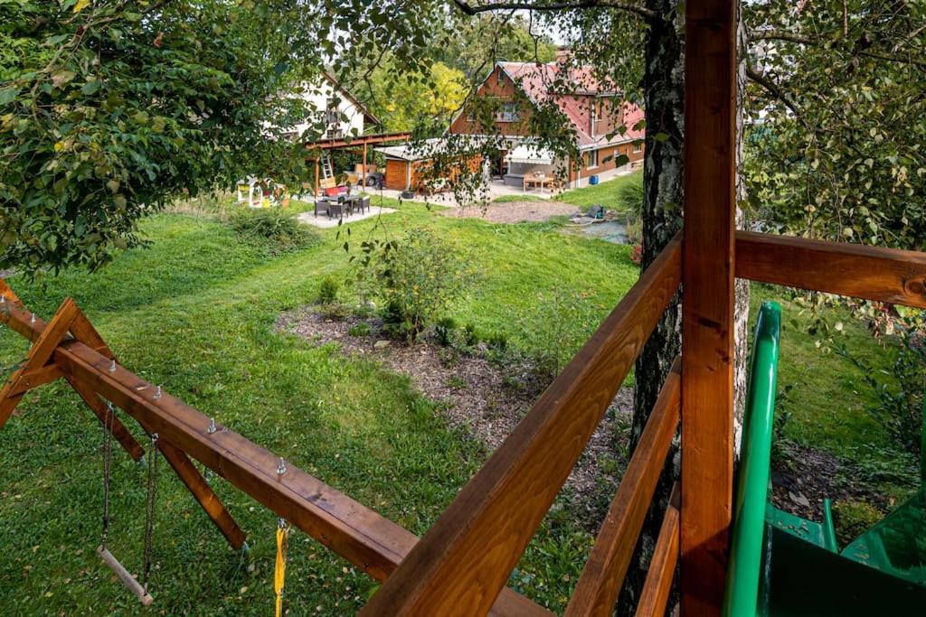 Apartman V Podzamci Рихнов-над-Кнежноу Экстерьер фото